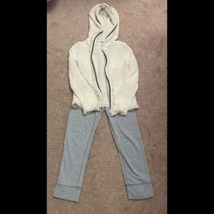 GIRL PANT ( GAP ) & CARDIGAN SWEATER ( OSHKOSH) BUNDLE